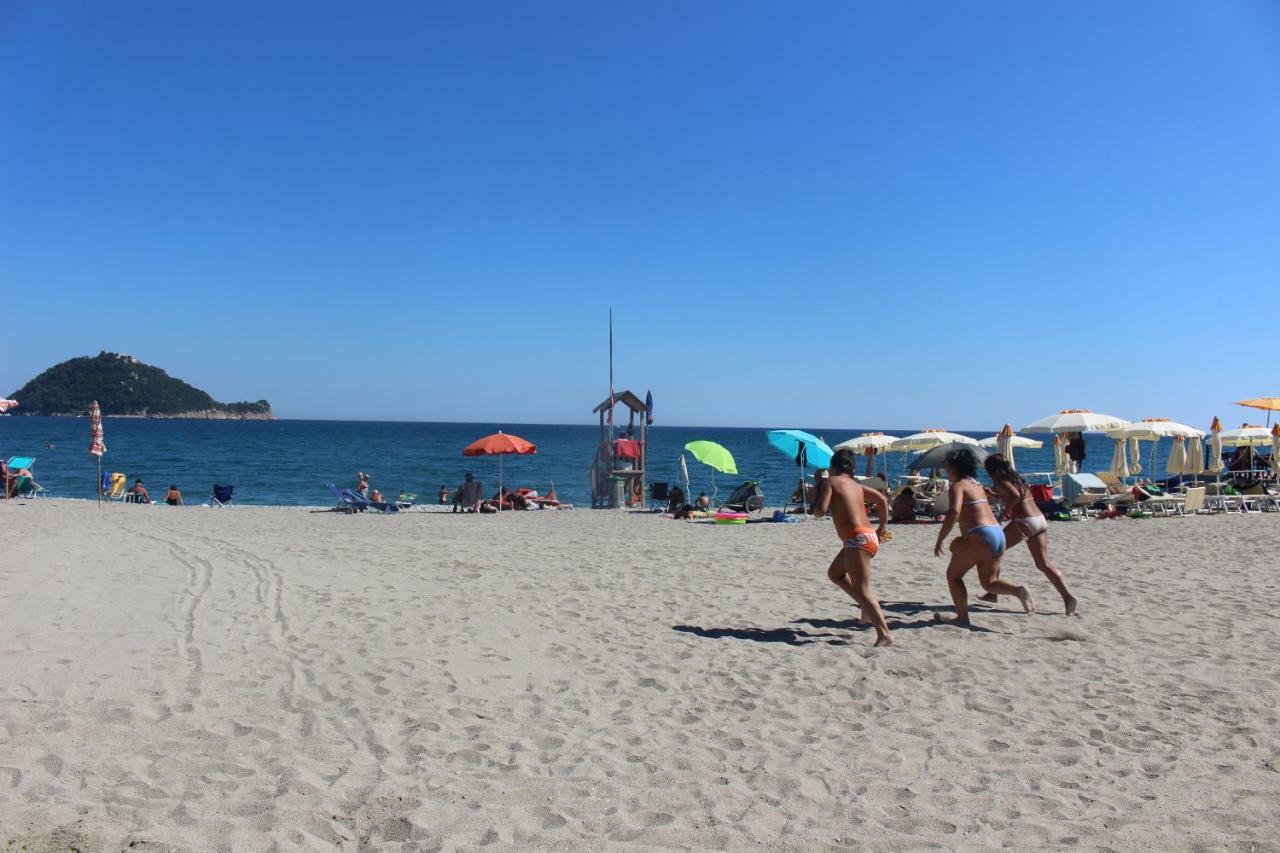Delfino Campingplatz Albenga